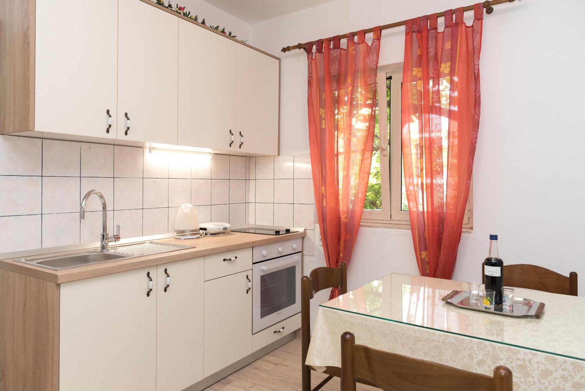 Apartments Vodice Olga Matic Екстер'єр фото