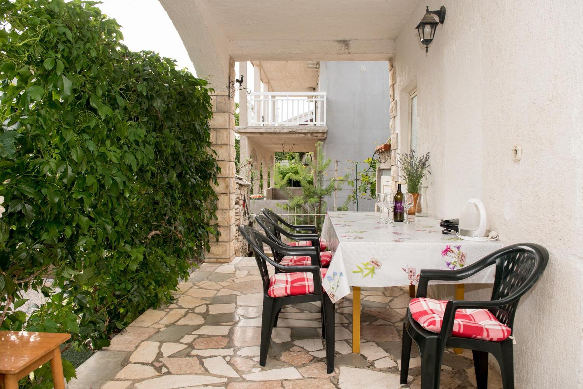 Apartments Vodice Olga Matic Екстер'єр фото
