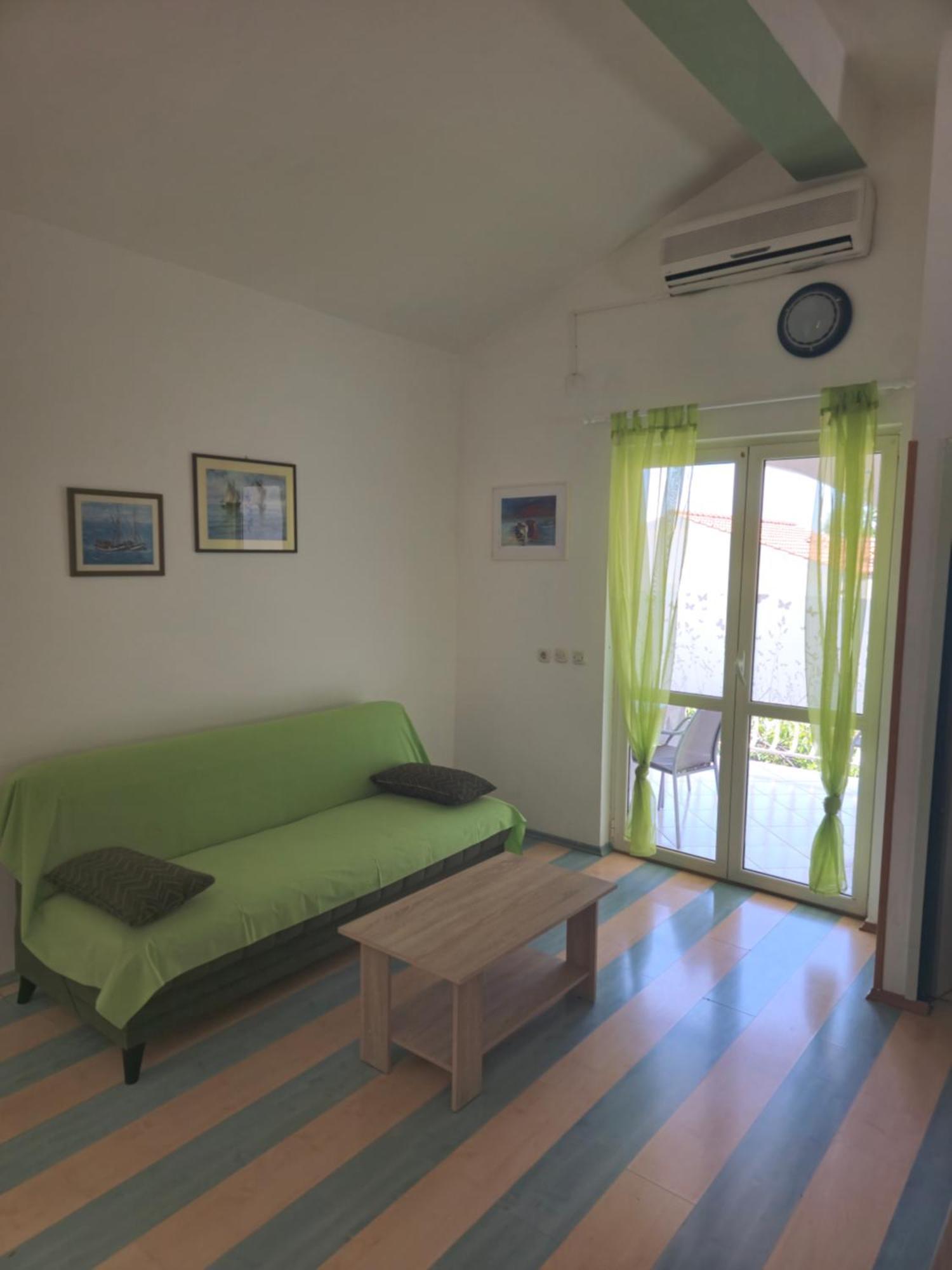 Apartments Vodice Olga Matic Екстер'єр фото