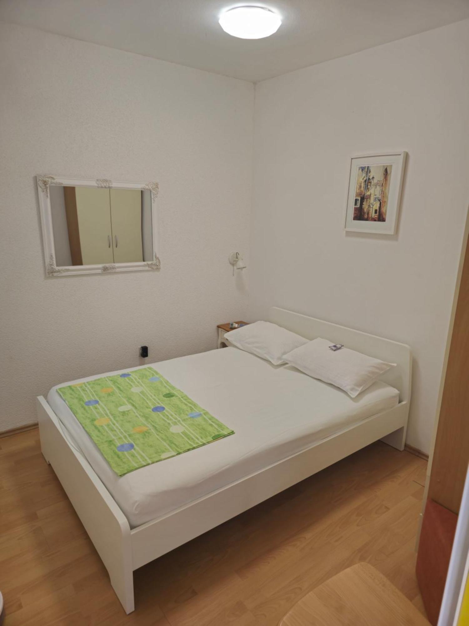 Apartments Vodice Olga Matic Екстер'єр фото