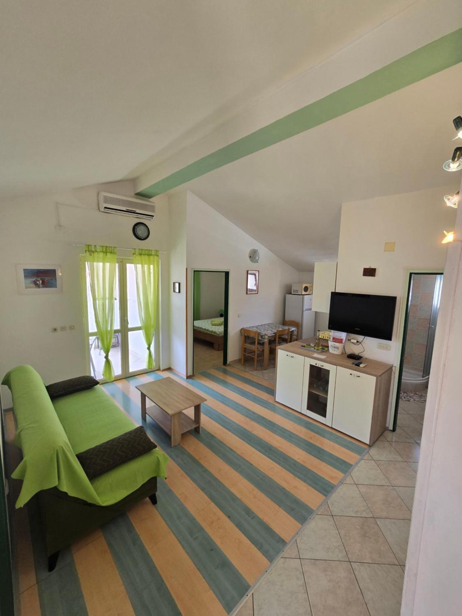 Apartments Vodice Olga Matic Екстер'єр фото