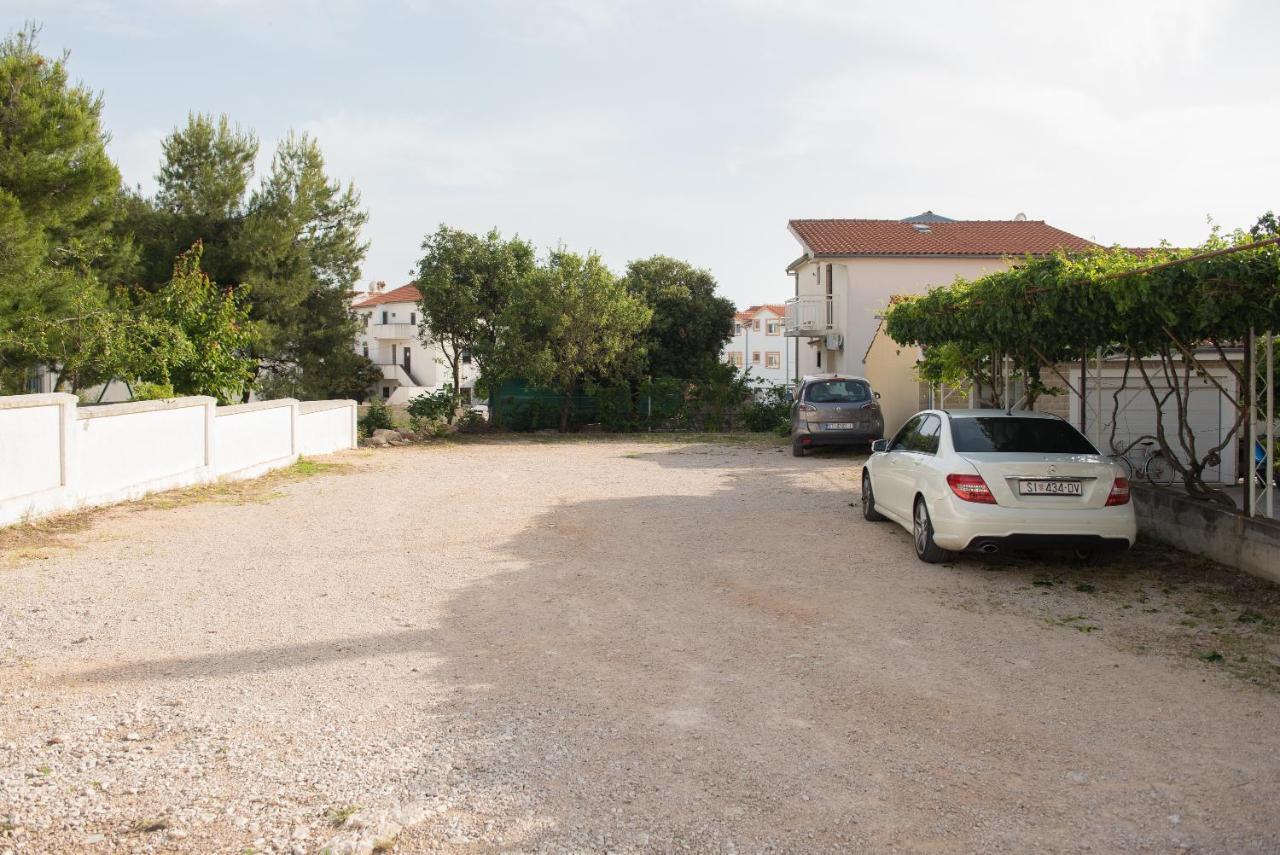 Apartments Vodice Olga Matic Екстер'єр фото